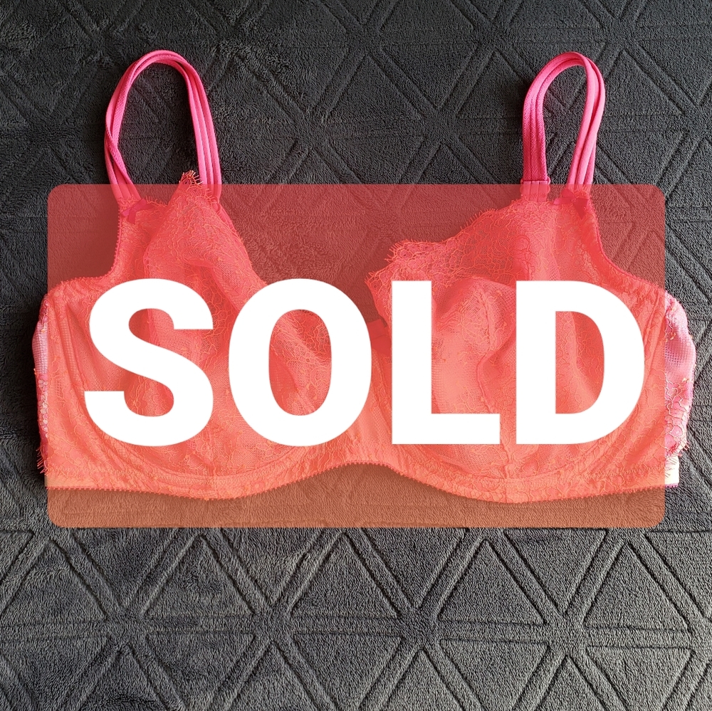 ***sold*** NWT Unlined semi demi bra
